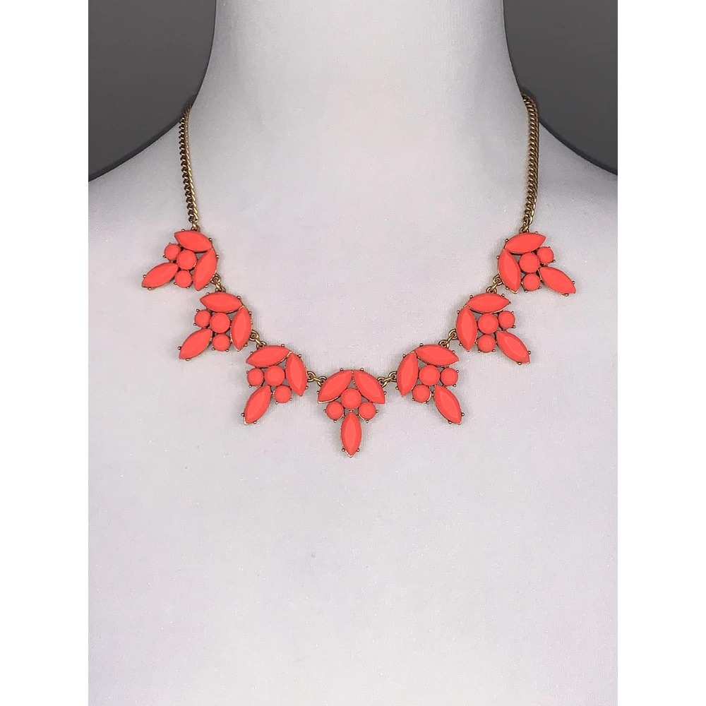 J. Crew Coral Stone Cluster Collar Statement Necklace EUC